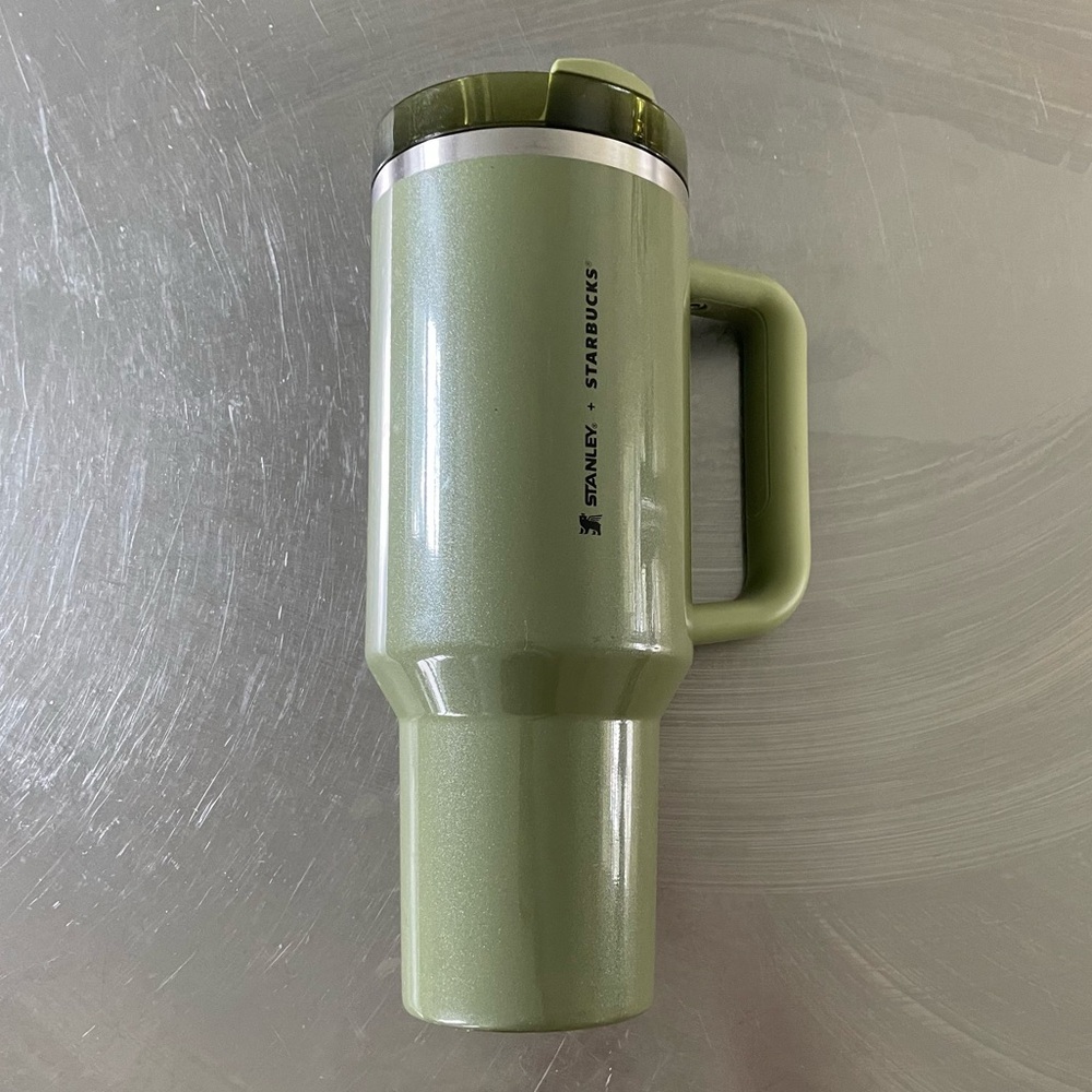 Stanley x Starbucks Olive Green Travel Mug